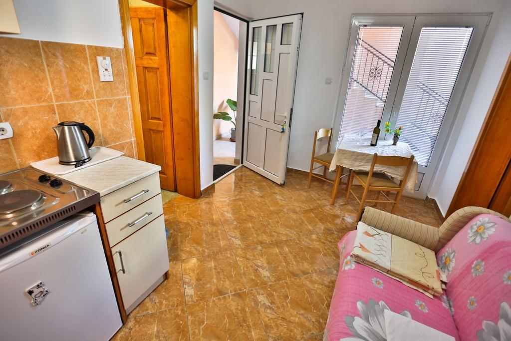 Apartments Vitic Sutomore Quarto foto
